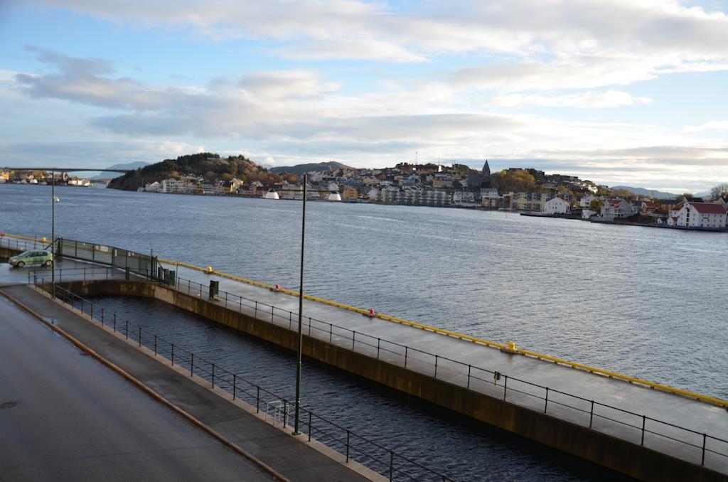 Thon Partnerhotel Storgata Kristiansund Zewnętrze zdjęcie